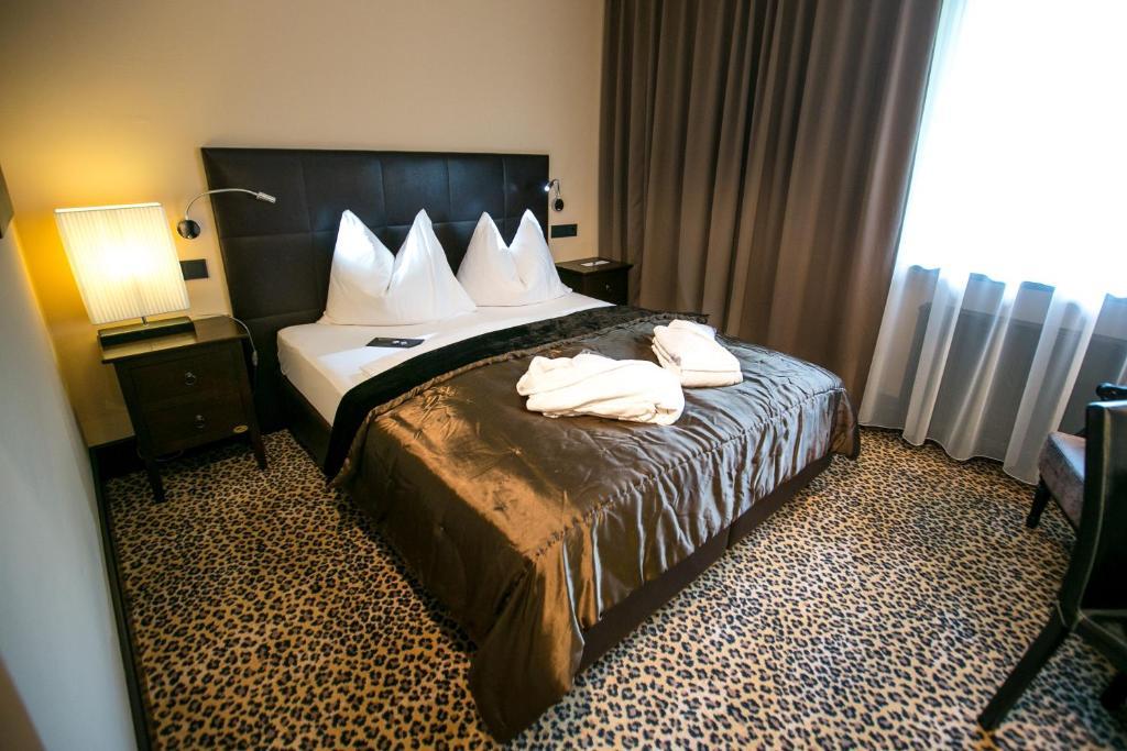 Hotel Seebrunn Am Wallersee Henndorf am Wallersee Quarto foto